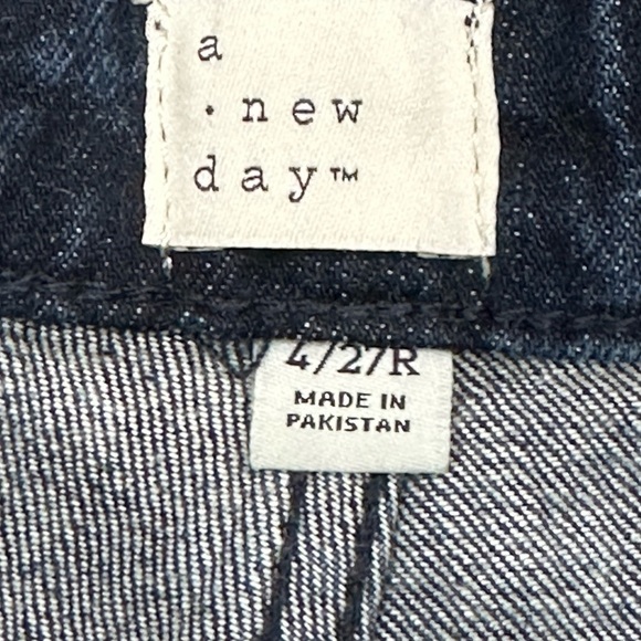 Womens a new day 4 27 Small Jeans Denim Navy Blue Bootcut Stretch High Rise NWT - Picture 10 of 12